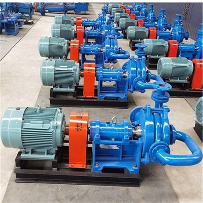 Uppslamningsfoderpump